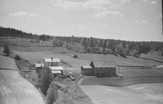 Nordby 26/1 Bergesidevegen 231. Foto: Widerøe AS 1958.